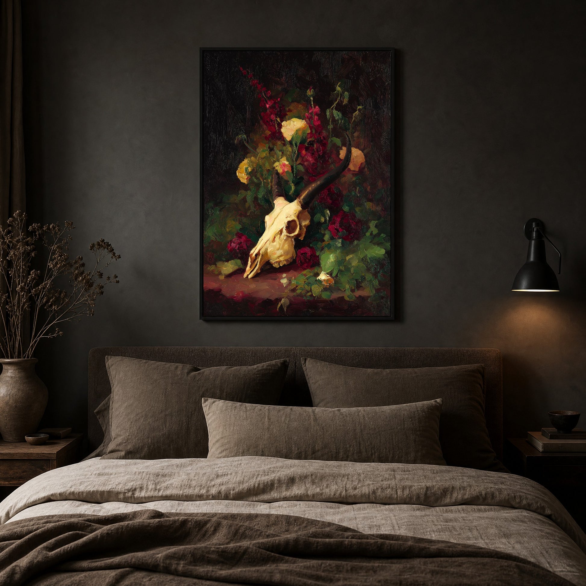 BLACK-CANVAS-ROOM-001