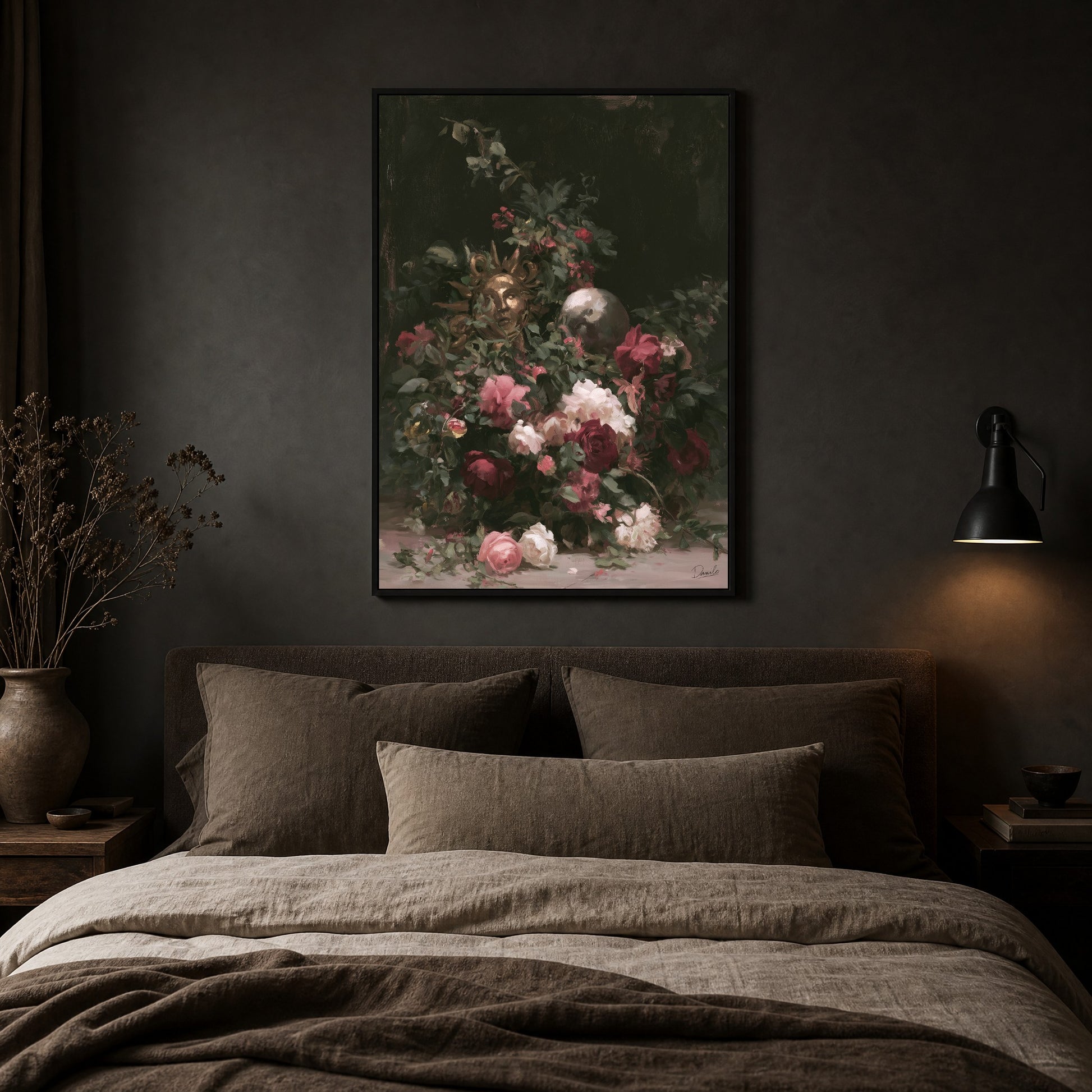BLACK-CANVAS-ROOM-001